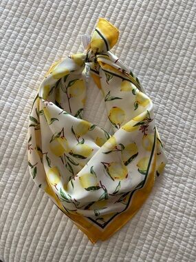 NWOT Lemon Print Square Scarf/Bandana/Bag Accessory